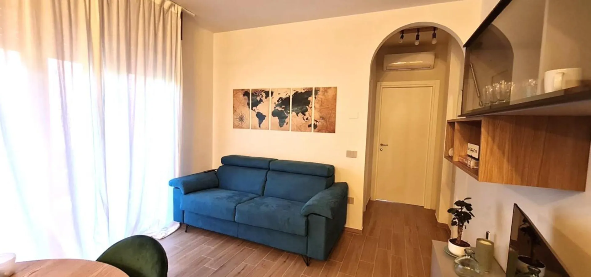 Seride Holiday Home Desenzano del Garda 0*,  Italy