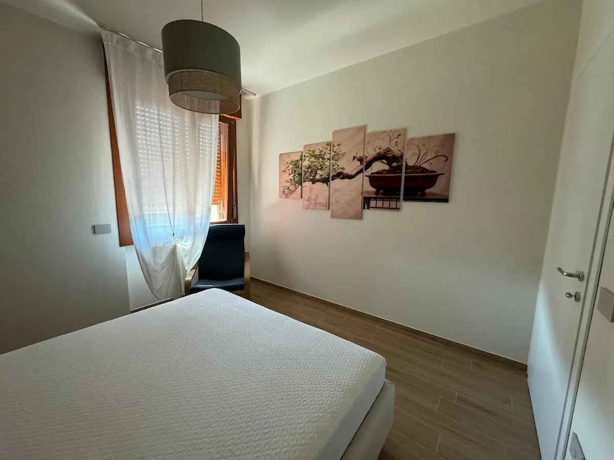 Seride Holiday Home Desenzano del Garda 0*,  Italy
